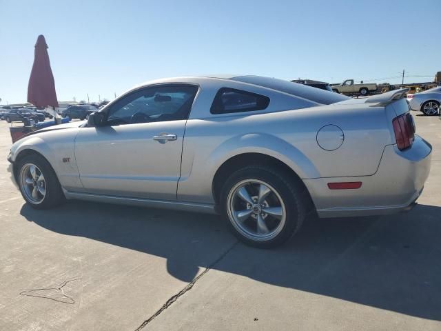 2005 Ford Mustang GT