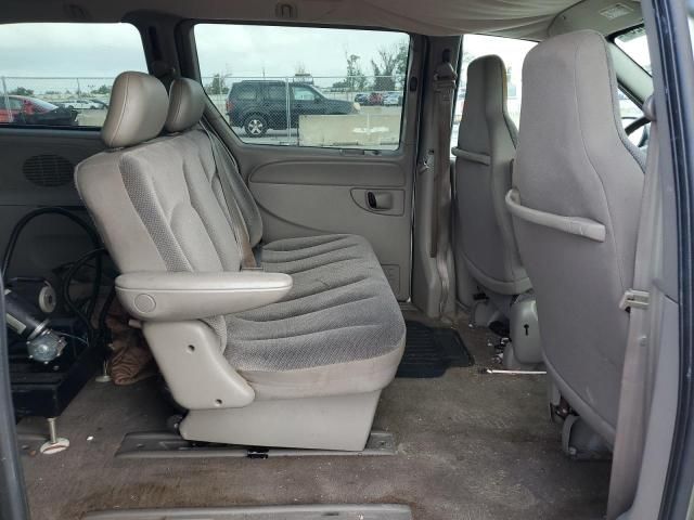 2003 Dodge Grand Caravan SE