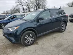 Vehiculos salvage en venta de Copart Bridgeton, MO: 2018 Toyota Rav4 LE