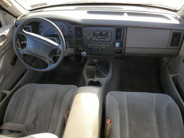 2004 Dodge Dakota Quad SLT