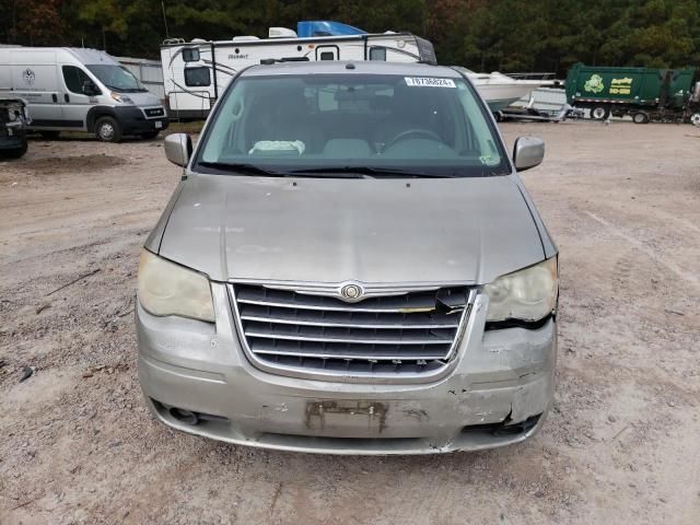 2008 Chrysler Town & Country Touring