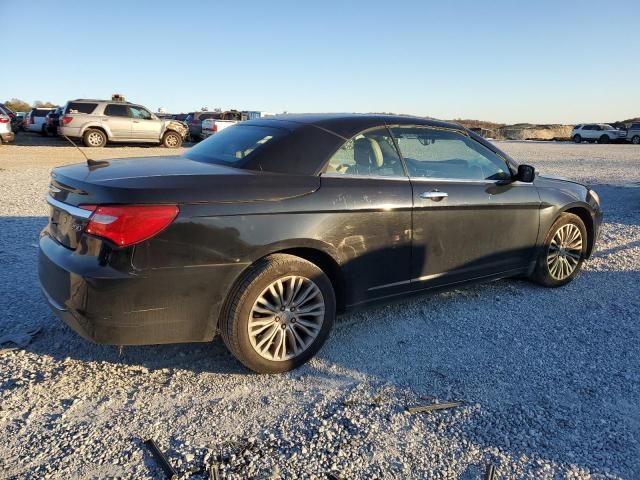 2011 Chrysler 200 Limited