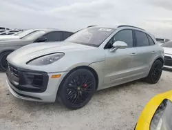 Carros dañados por inundaciones a la venta en subasta: 2023 Porsche Macan GTS