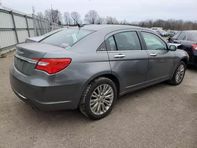 2011 Chrysler 200 Limited