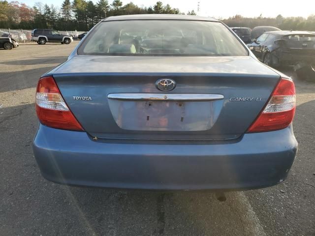 2004 Toyota Camry LE