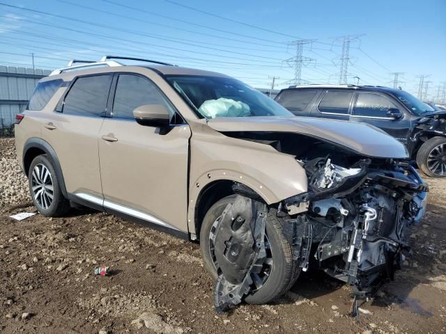 2023 Nissan Pathfinder Platinum