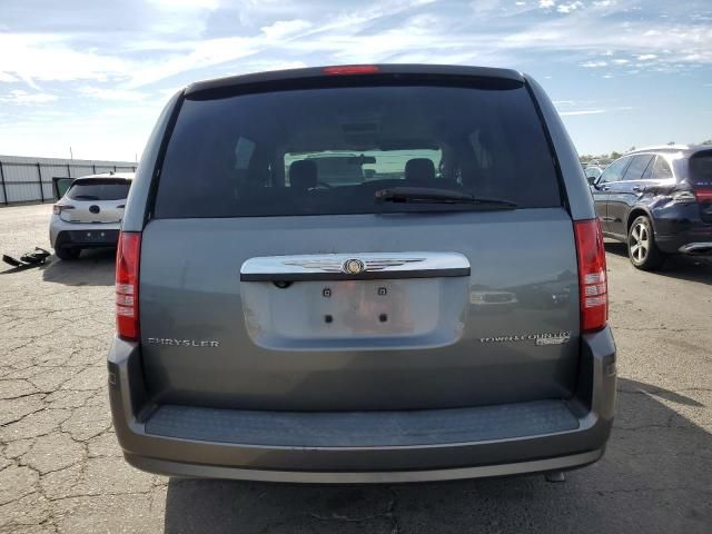 2009 Chrysler Town & Country Touring