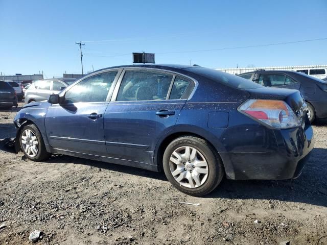 2010 Nissan Altima Base