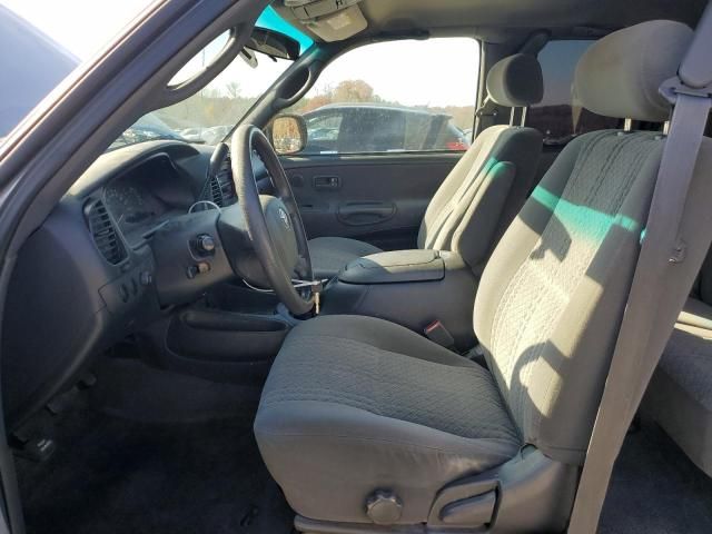 2004 Toyota Tundra Access Cab SR5