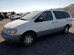 Toyota Sienna le Vehiculos salvage en venta: 2000 Toyota Sienna LE