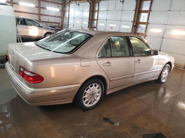 2000 Mercedes-Benz E 320