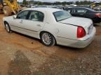 2004 Lincoln Town Car Executive