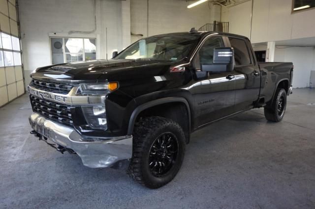 2020 Chevrolet Silverado K3500 LT