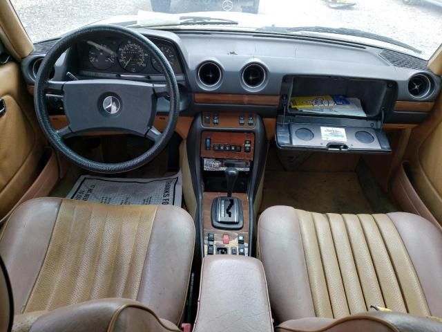 1984 Mercedes-Benz 300 DT