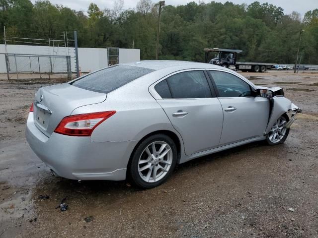 2010 Nissan Maxima S