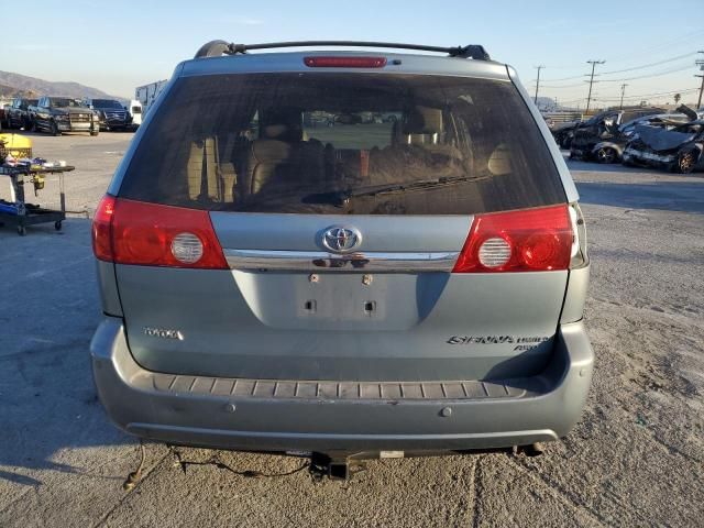 2006 Toyota Sienna XLE