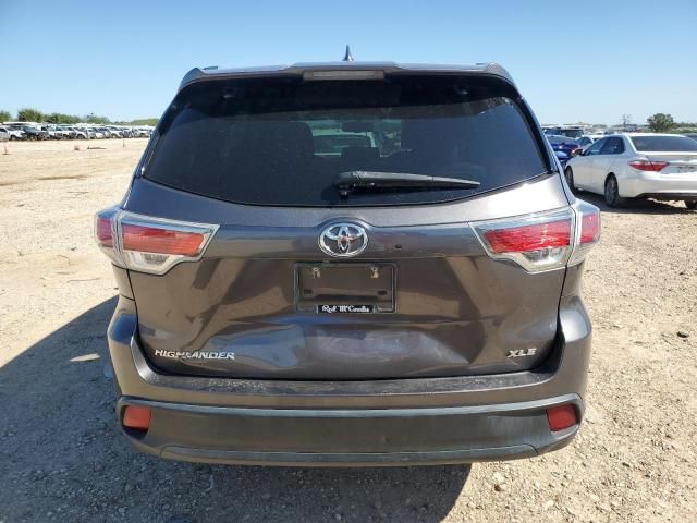 2016 Toyota Highlander XLE