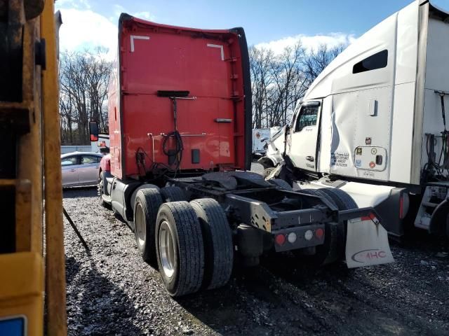 2016 Kenworth Construction T680