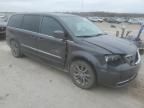 2015 Chrysler Town & Country S