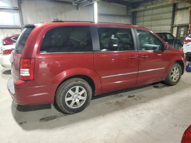 2010 Chrysler Town & Country Touring