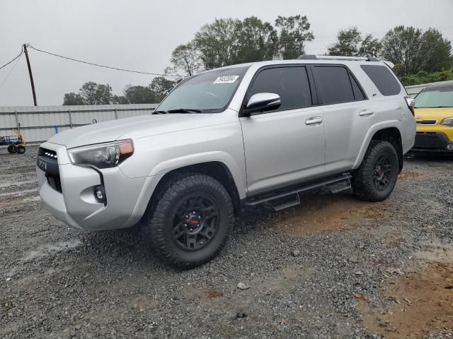 2023 Toyota 4runner SE