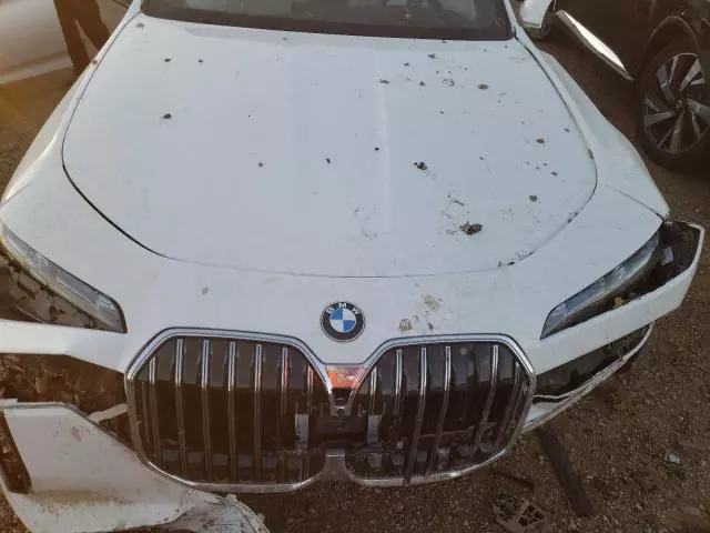 2023 BMW 760 XI