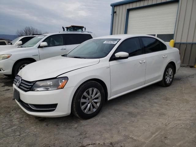 2015 Volkswagen Passat S