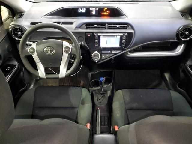 2016 Toyota Prius C