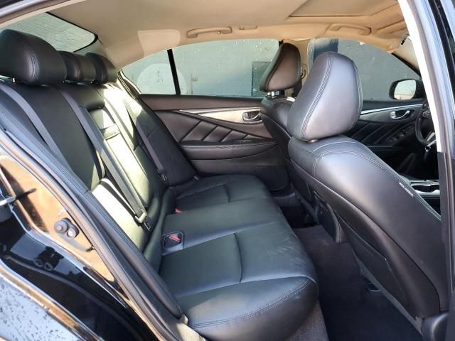 2015 Infiniti Q50 Base