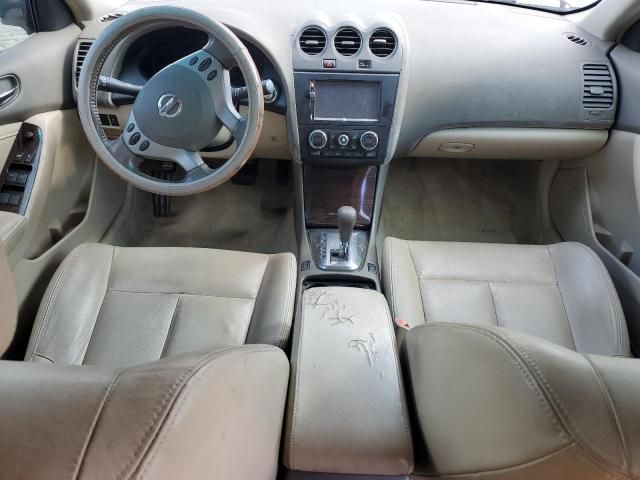 2011 Nissan Altima Base