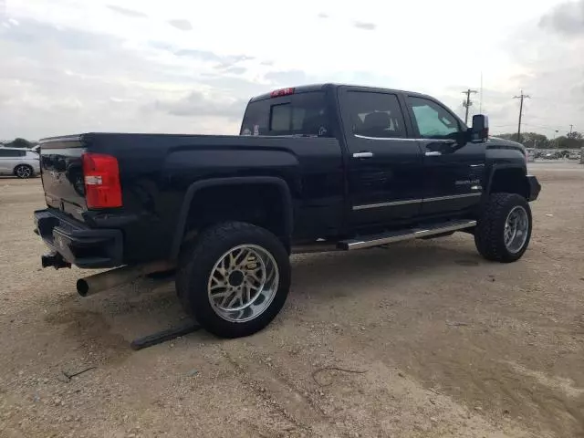 2018 GMC Sierra K2500 Denali