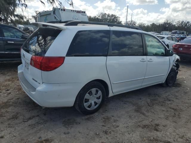 2007 Toyota Sienna CE