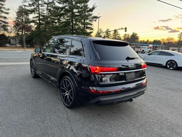 2021 Audi Q7 Prestige