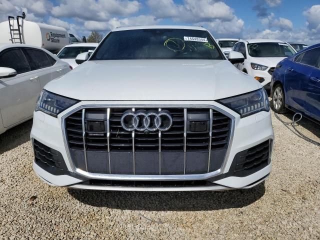 2022 Audi Q7 Prestige