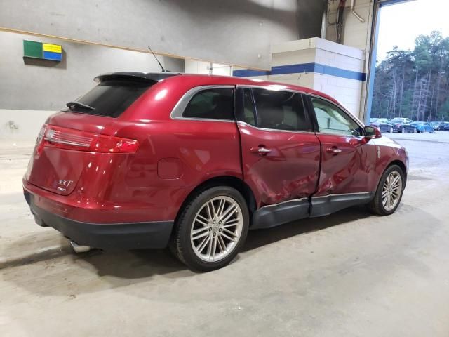 2014 Lincoln MKT