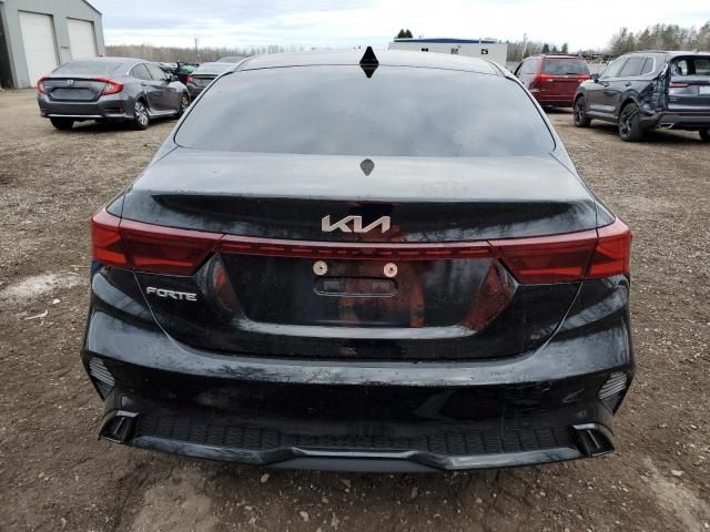 2023 KIA Forte EX