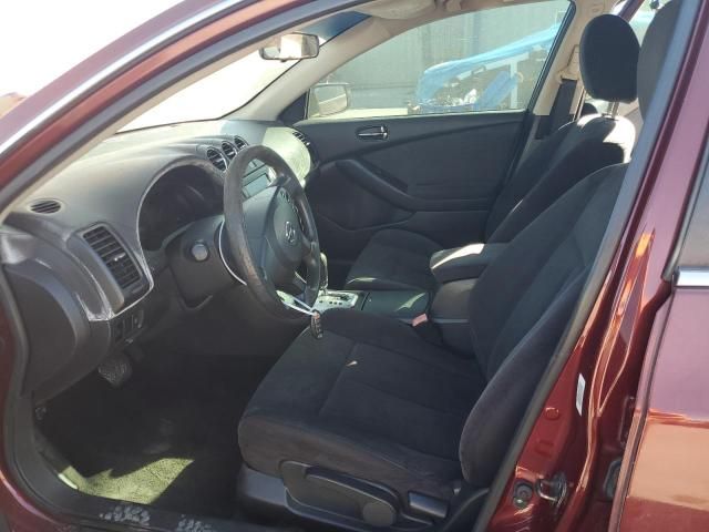 2010 Nissan Altima Base