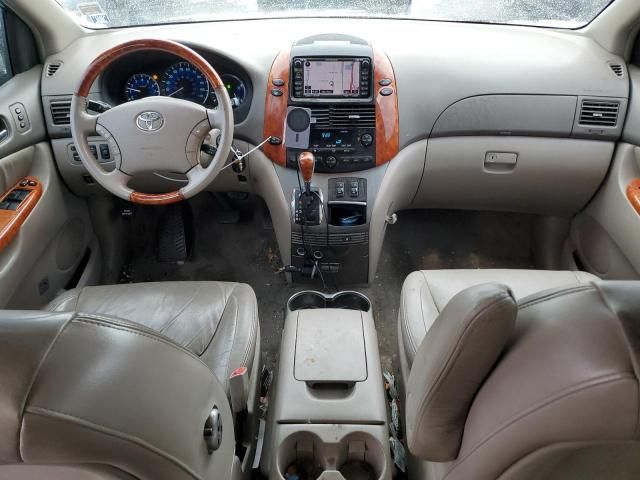 2008 Toyota Sienna XLE