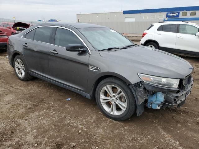 2015 Ford Taurus SE