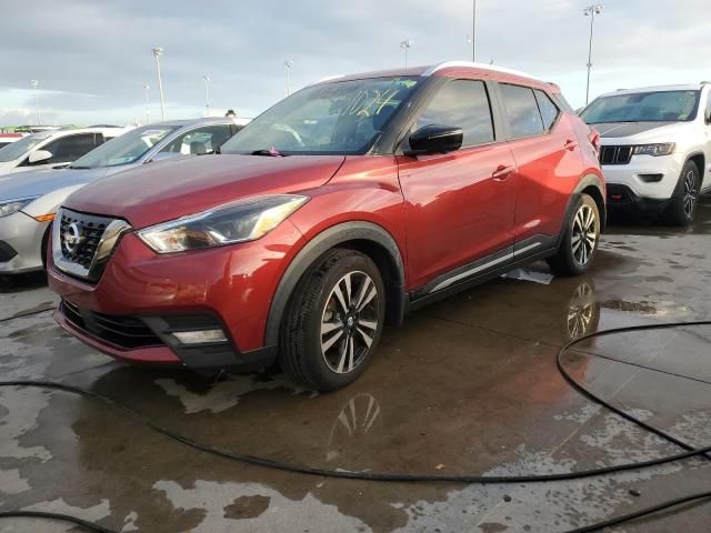 2020 Nissan Kicks SR