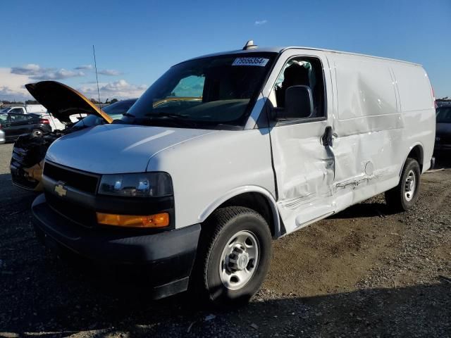 2020 Chevrolet Express G2500