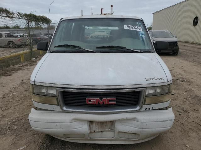 2000 GMC Safari XT