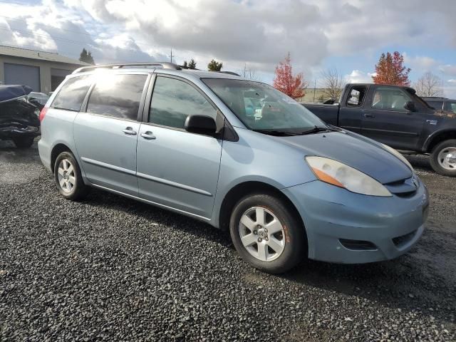 2010 Toyota Sienna CE