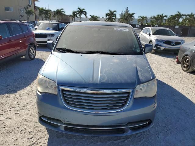 2012 Chrysler Town & Country Touring