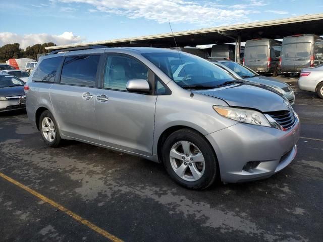 2012 Toyota Sienna LE