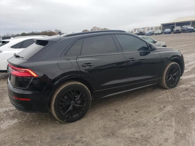 2022 Audi Q8 Premium