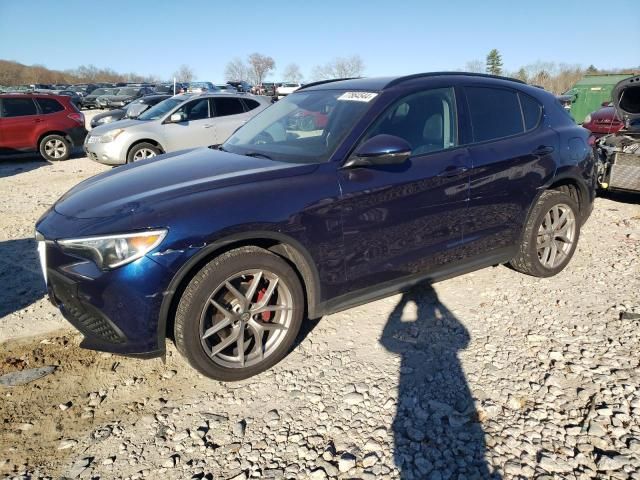 2018 Alfa Romeo Stelvio Sport