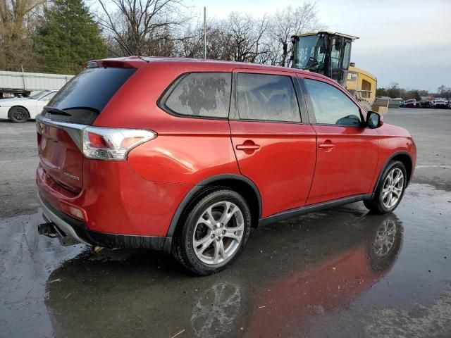 2015 Mitsubishi Outlander SE