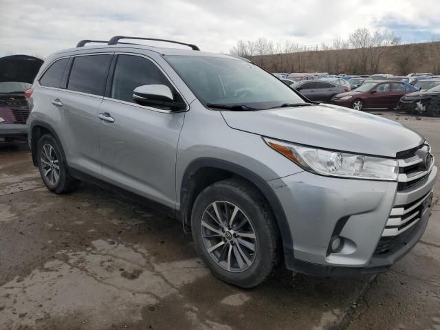 2019 Toyota Highlander SE