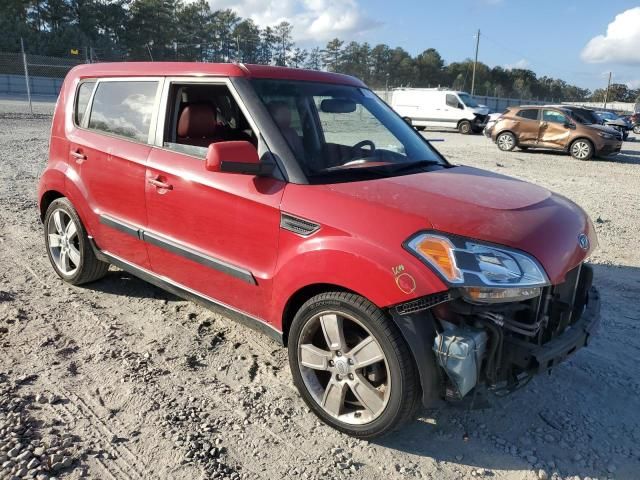 2011 KIA Soul +